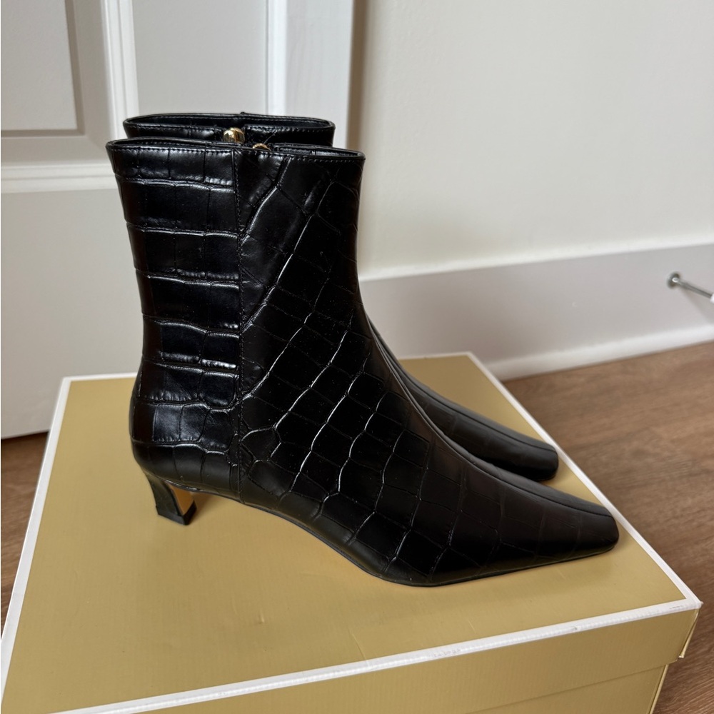 Michael Kors Cosmo Kitten Heel Bootie